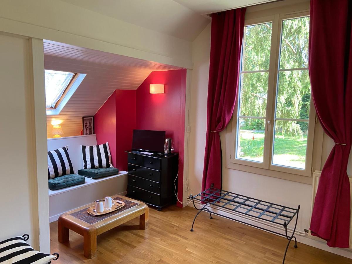 Le Moulin Calme Bed & Breakfast Luceau Luaran gambar