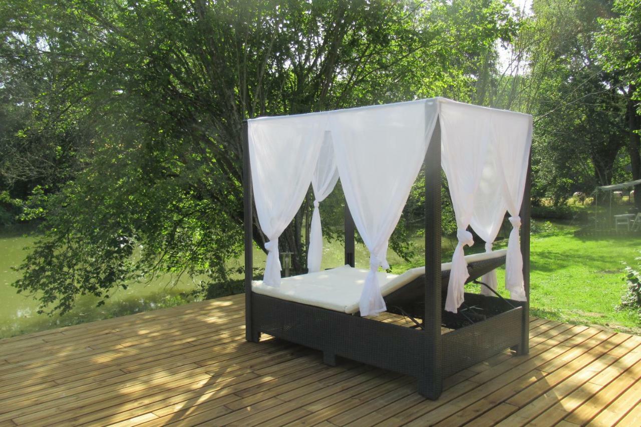Le Moulin Calme Bed & Breakfast Luceau Luaran gambar
